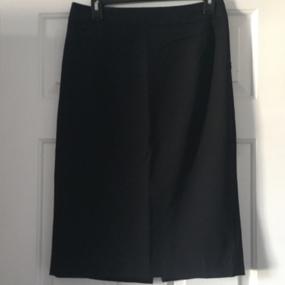 Black pencil skirt